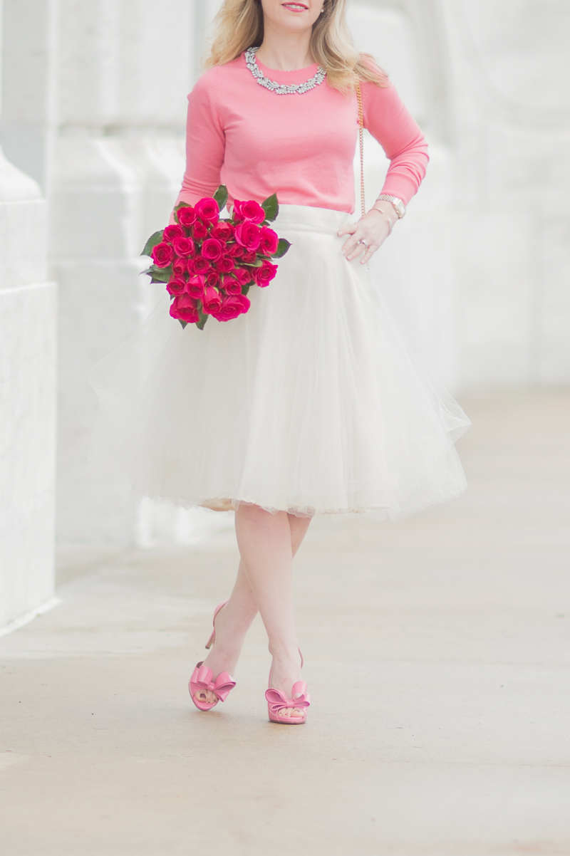 Petite Fashion and Style Blog | Tutu Moi Full Belle Skirt |YSL Wallet on Chain | Valentino Bow Pumps | Detroit Institute of Arts | Click to Read More...