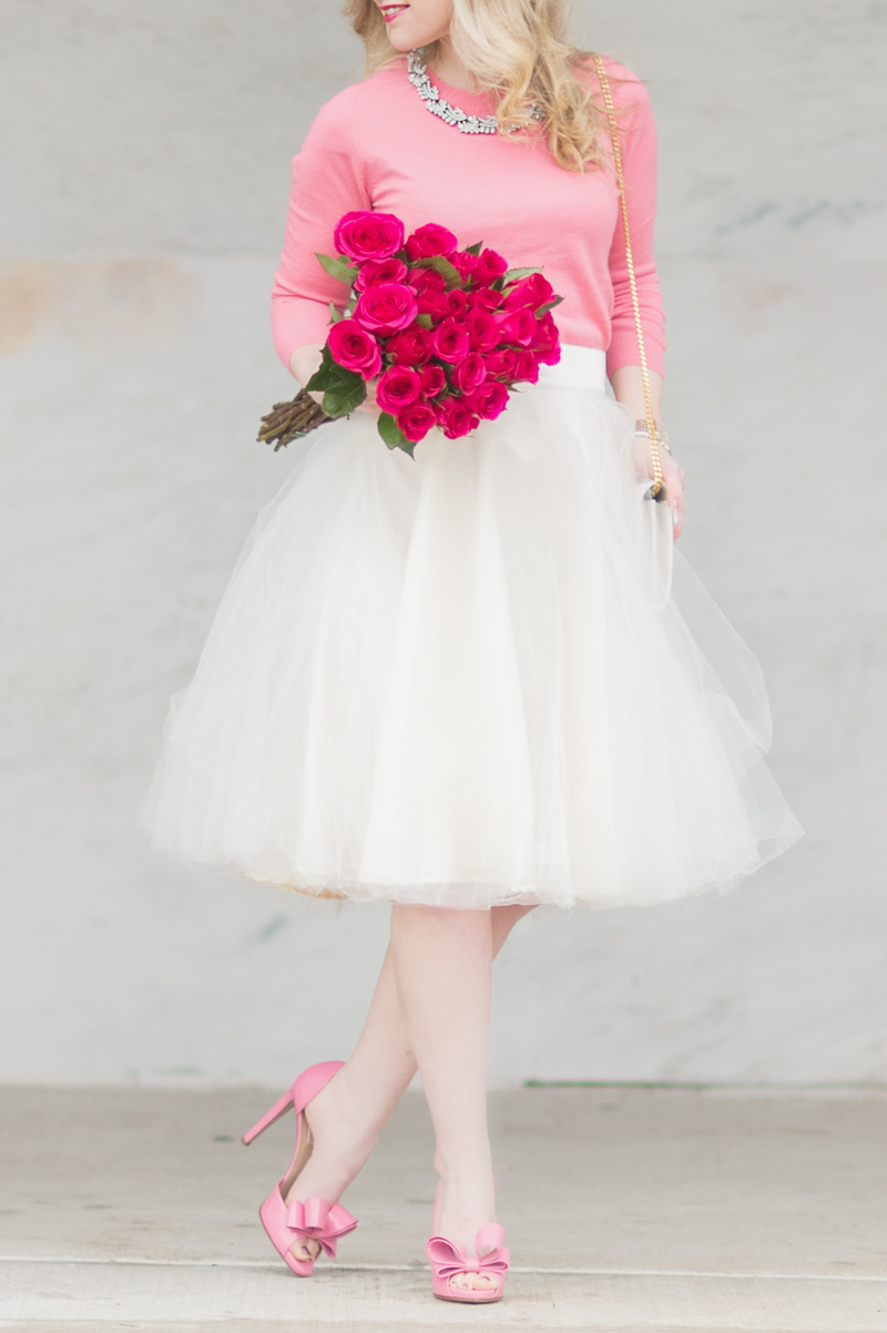 Petite Fashion and Style Blog | Tutu Moi Full Belle Skirt |YSL Wallet on Chain | Valentino Bow Pumps | Detroit Institute of Arts | Click to Read More...