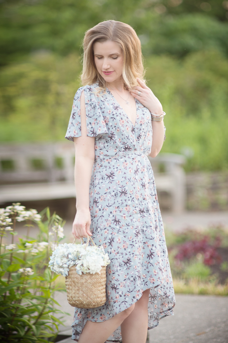 Petite Fashion and Style Blog | ASTR Adeline Dress | Doen Phoebe Basket | Raye Lulu Heel | Click to Read More...