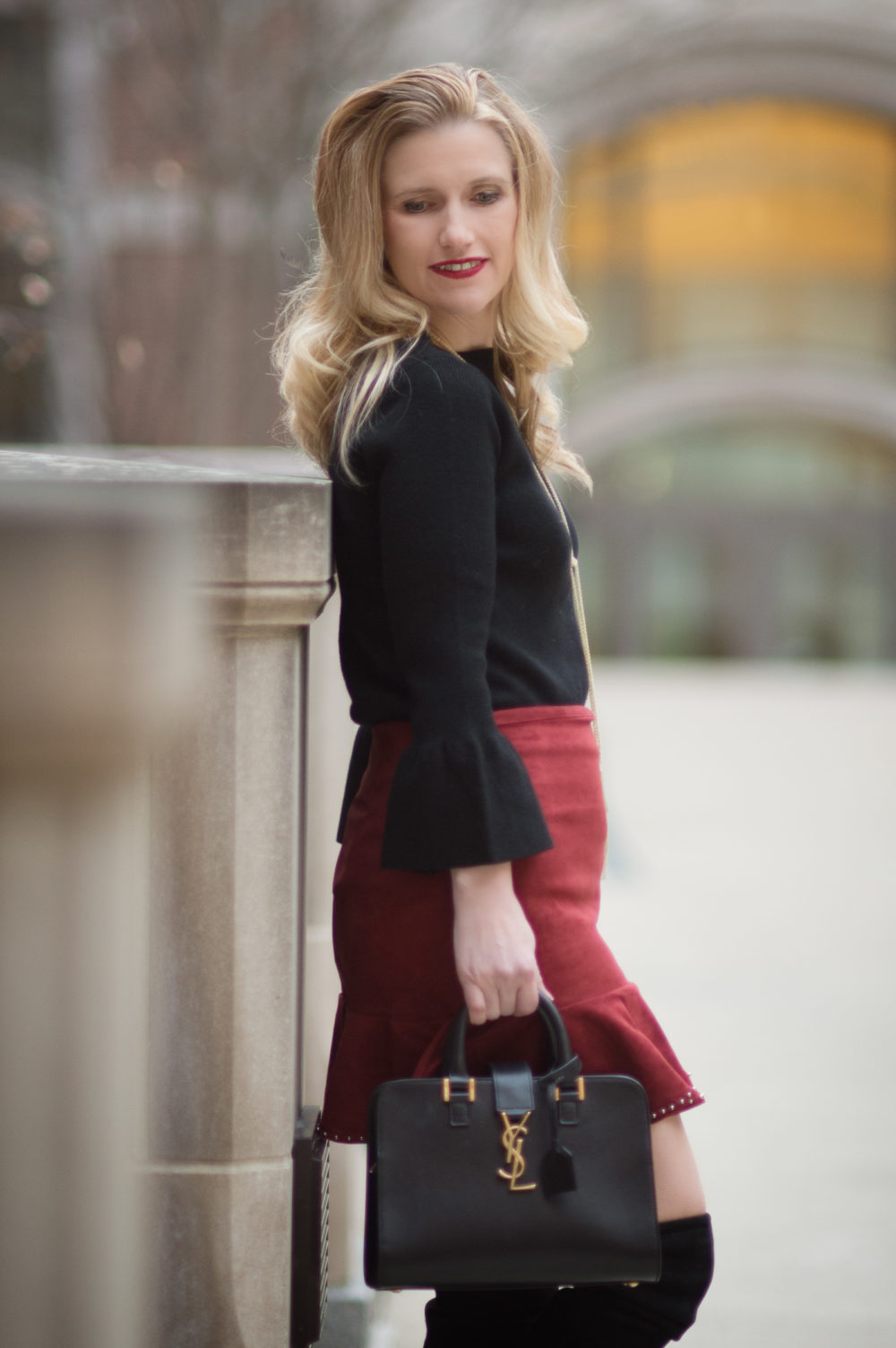 Petite Fashion and Style Blog | Petite Dressing | Petite Friendly Fashion | Click to Read More...