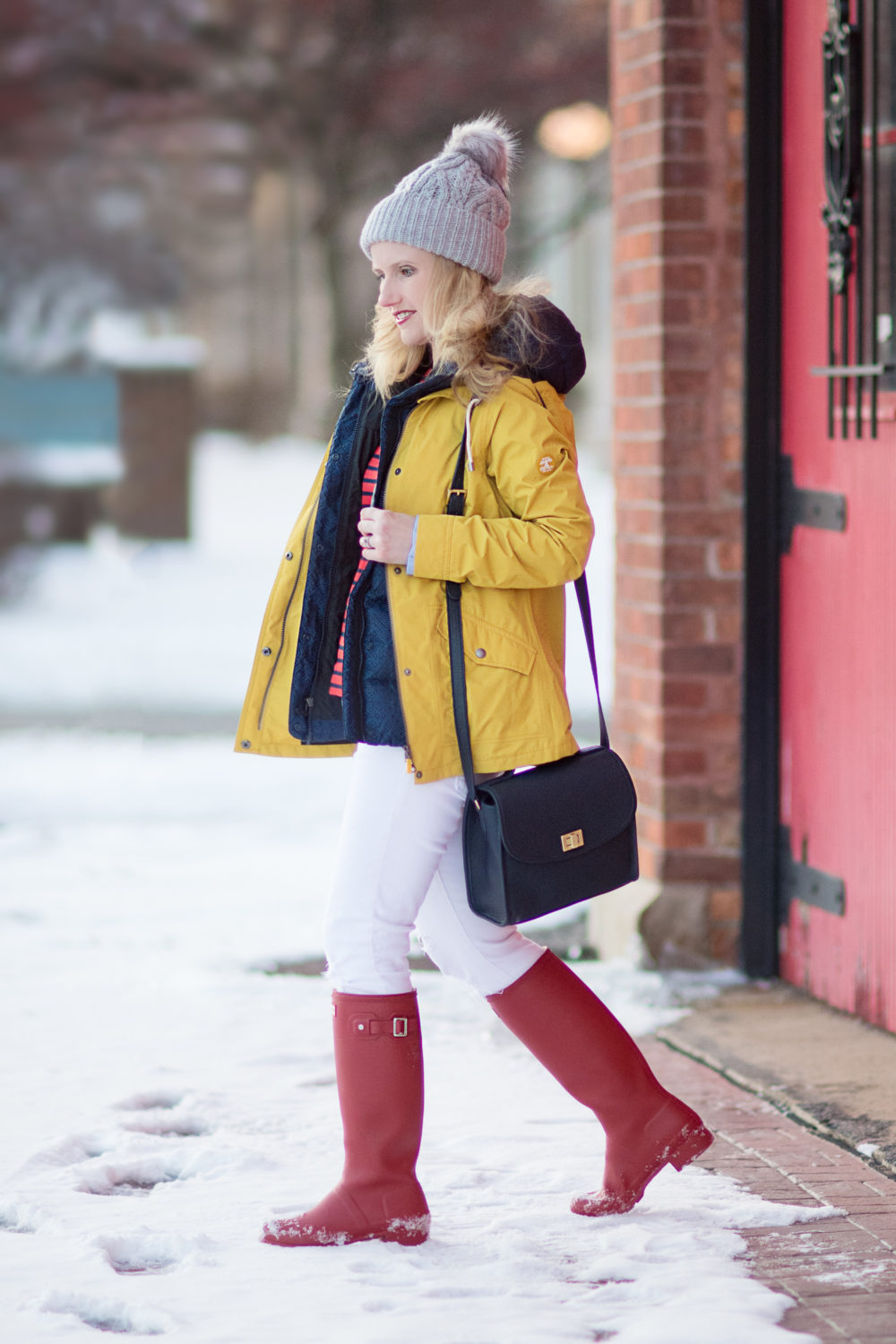 Petite Fashion and Style Blog | Barbour Waterproof Jacket | J. Brand Cropped Skinny Jeans | Gigi New York Amelie Crossbody | Hunter Tall Boots | Click to Read More...