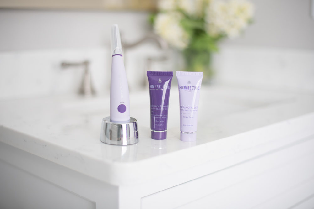 Petite Fashion and Style Blog | Michael Todd Beauty Sonicsmooth Dermaplaning System Review | Click to Read More...