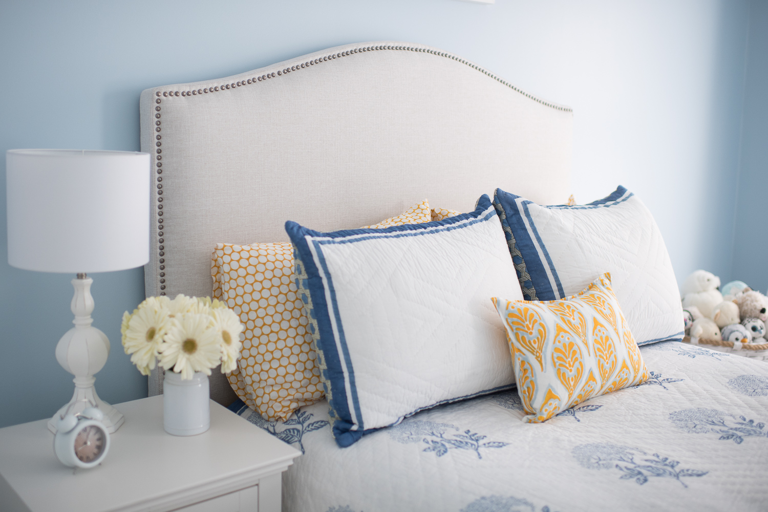 Petite Fashion and Style Blog Serena and Lily Bedding8 The Blue