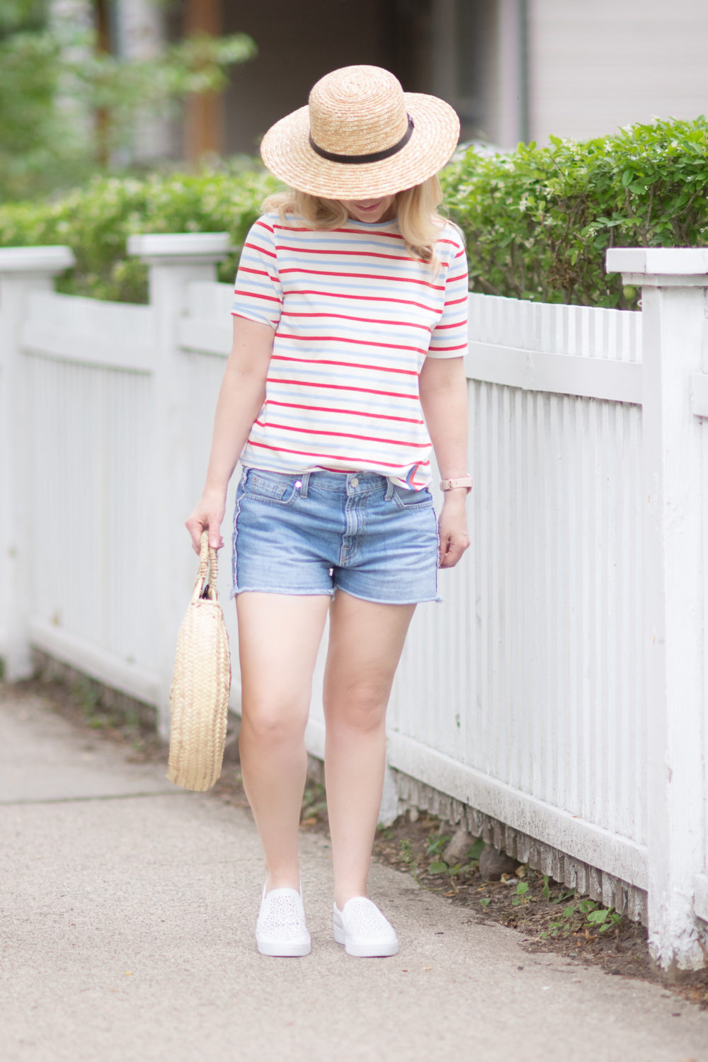 Michigan Petite Fashion and Lifestyle Blog | Fourth of July Fashions | Kule the Modern Tee