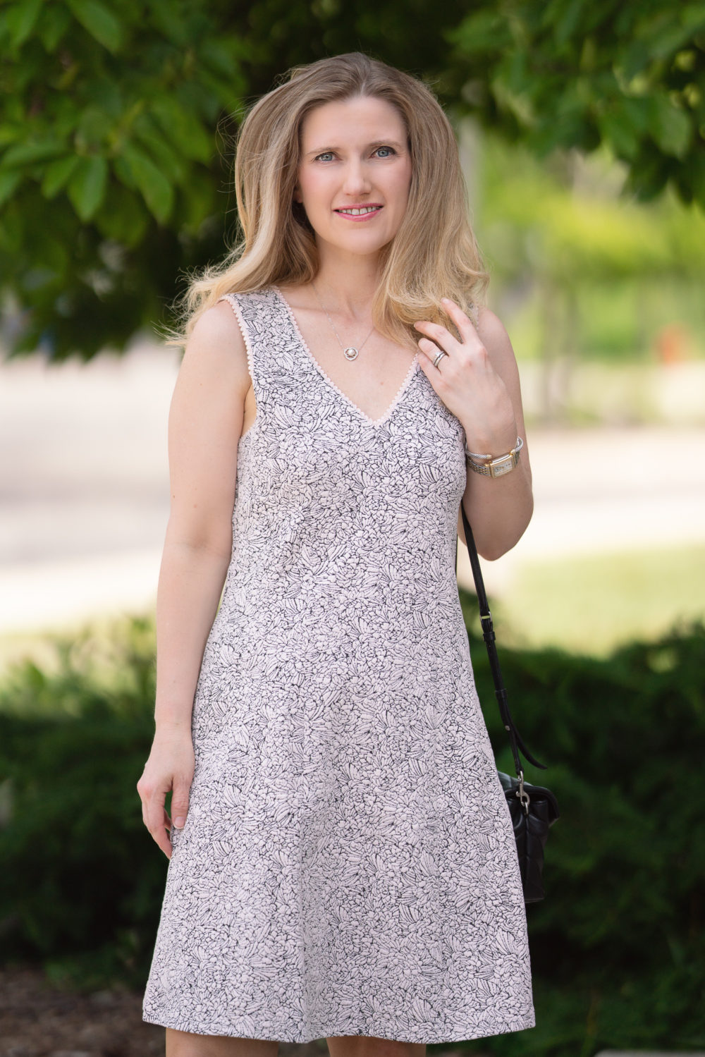 Petite Fashion Blog | Loft Rose Jacquard Flare Dress | Loft Sale