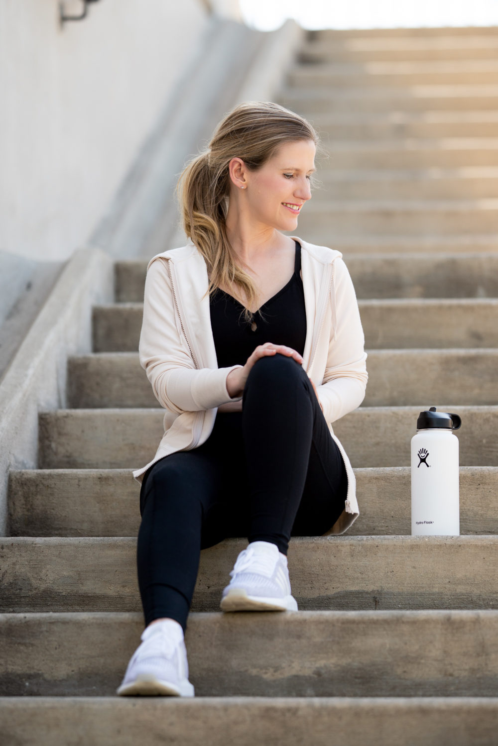 Petite Fashion Blog | Nordstrom Anniversary Sale Athleisurewear | Zella Leggings | Adidas Swift Run Sneakers
